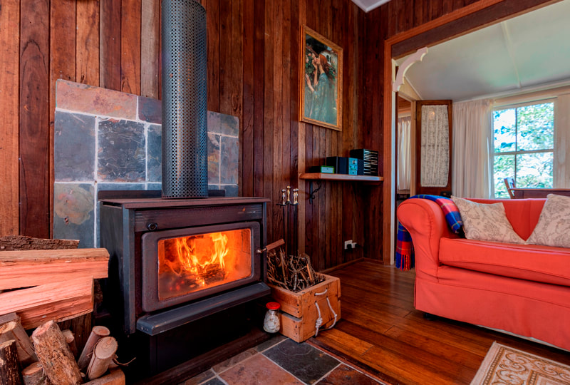 Mount Glorious accommodation with cosy wood fire