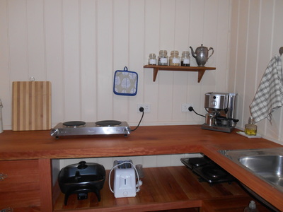 Mount Glorious accommodation private kitchen